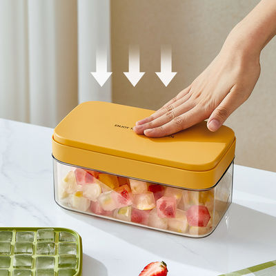 Fancy Beverages Press Type Cocktail Ice Cube Tray With Ice Storage Bin